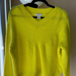 Club monaco knit (NEW)